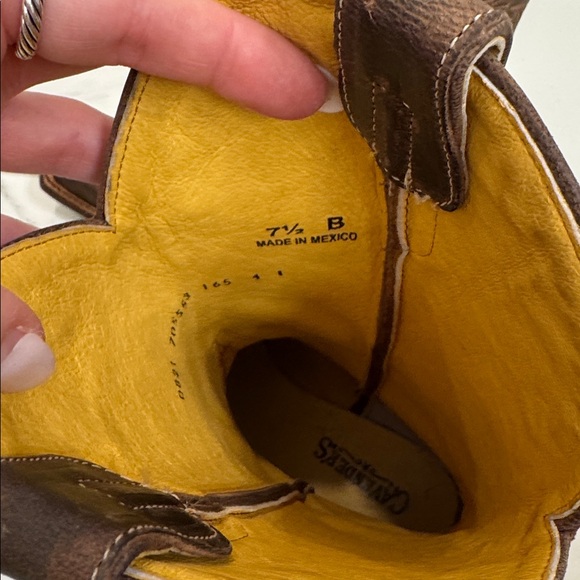 Cavender’s Women’s Burnished Brown Leather Cowboy Boots; Size 7.5; Worn 2-3x - Picture 3 of 7